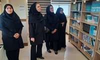 بازدید مدیر اطلاع‌رسانی پزشکی و منابع علمی دانشگاه از کتابخانه مرکز آموزشی درمانی 17 شهریور