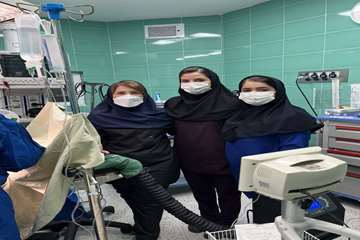 انجام موفقیت‌آمیز عمل جراحی کیست مادرزادی جدار شکم بر روی نوزاد ۱۱ روزه در مرکز آموزشی درمانی 17 شهریور