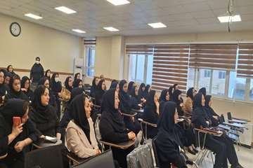 برگزاری سمینار آموزش مداوم اصول ایمنی بیمار در مرکز آموزشی درمانی 17 شهریور