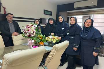 تبریک روز پرستار به مدیر پرستاری مرکز آموزشی درمانی 17 شهریور
