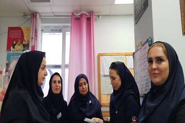 پایش عملکرد آموزش سلامت بخشهای بستری و سرپایی در شش ماهه اول 1404