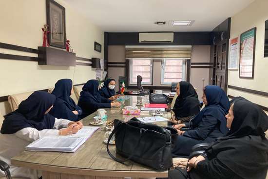 ارزیابی مرکز آموزشی درمانی 17 شهریور در زمینه ترویج تغذیه با شیر مادر توسط کارشناسان معاونت بهداشتی دانشگاه 